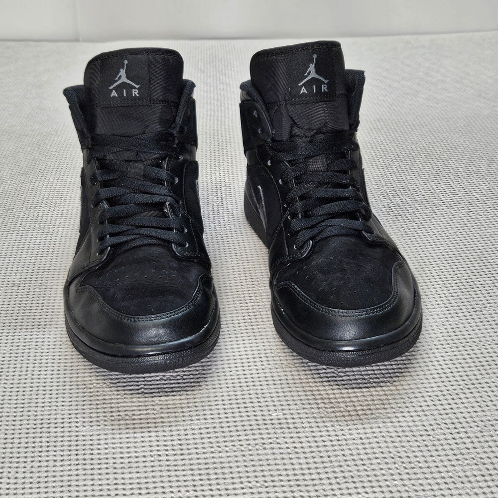 Jordan 1 Mid Triple Black Mens Sneakers 554724-050 Size 9 Black Black AS IS. - Picture 15 of 16